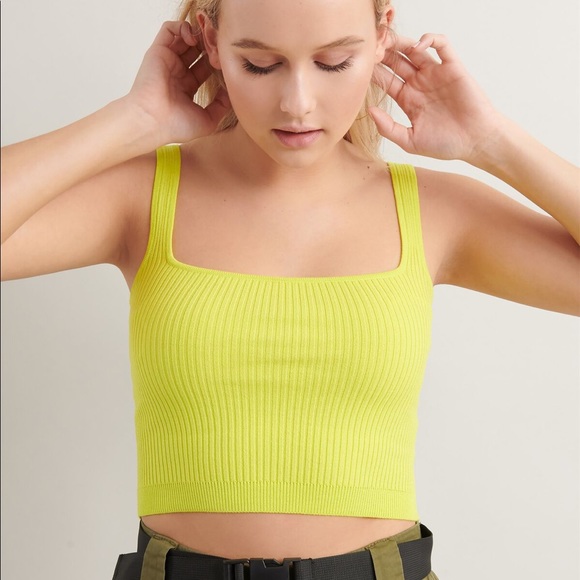 Women’s neon yellow crop top - Picture 1 of 4